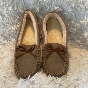Secret treasures, size 8 moccasin style for a lined slippers 10 in color